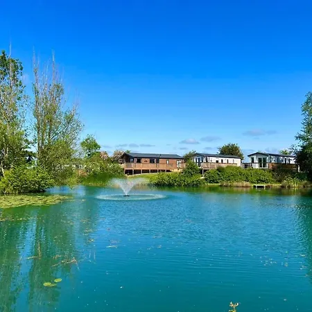 Hot Tub Near York 5 Star Country Park * Amotherby